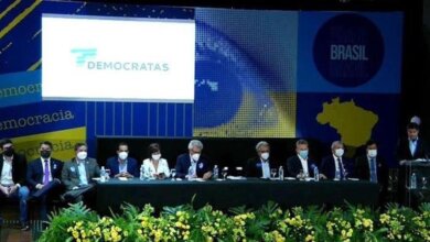 Foto de PARTIDOS. Fusão entre PSL e o DEM já está no TSE. União Brasil protocola o pedido oficial de registro