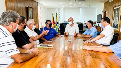 Foto de POLÍTICA. Pimenta, Valdeci e Valdir cumprem roteiro de visitas em Santa Maria, com ênfase para a UFSM