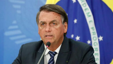 Foto de BRASIL. Bolsonaro descarta reajuste aos servidores