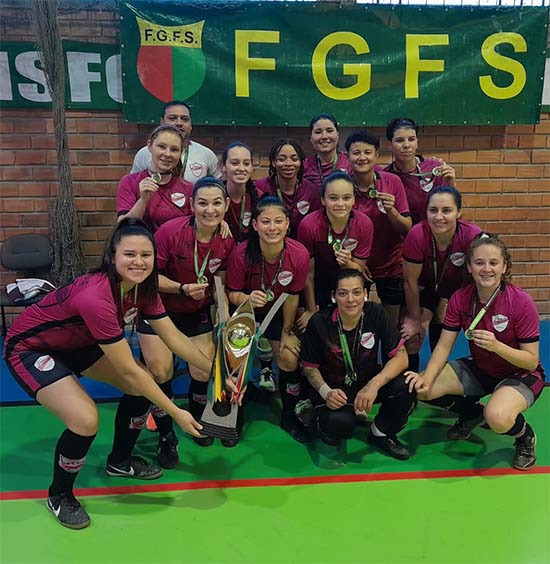 Com goleada, Imigrante é campeão feminino de futsal em Porto Alegre